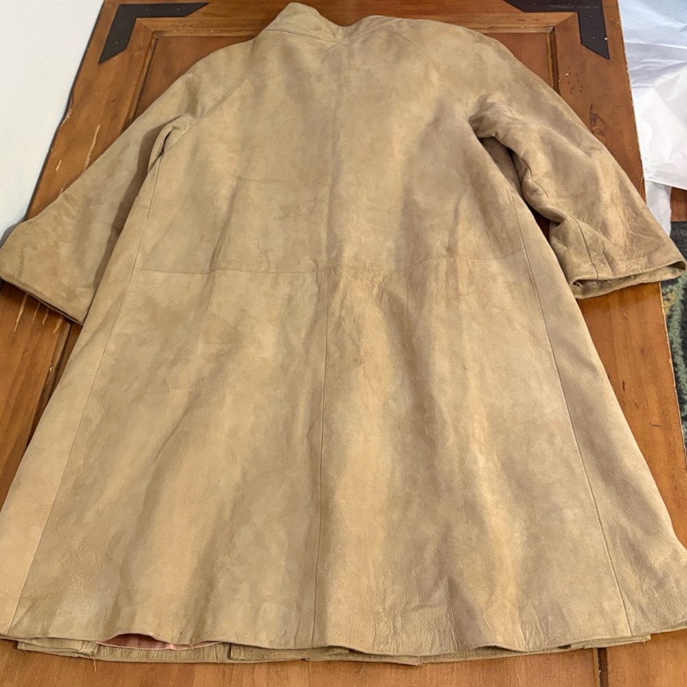 Vintage Elegant Suede Tan Women's Coat Size Small - Picture 8 of 14